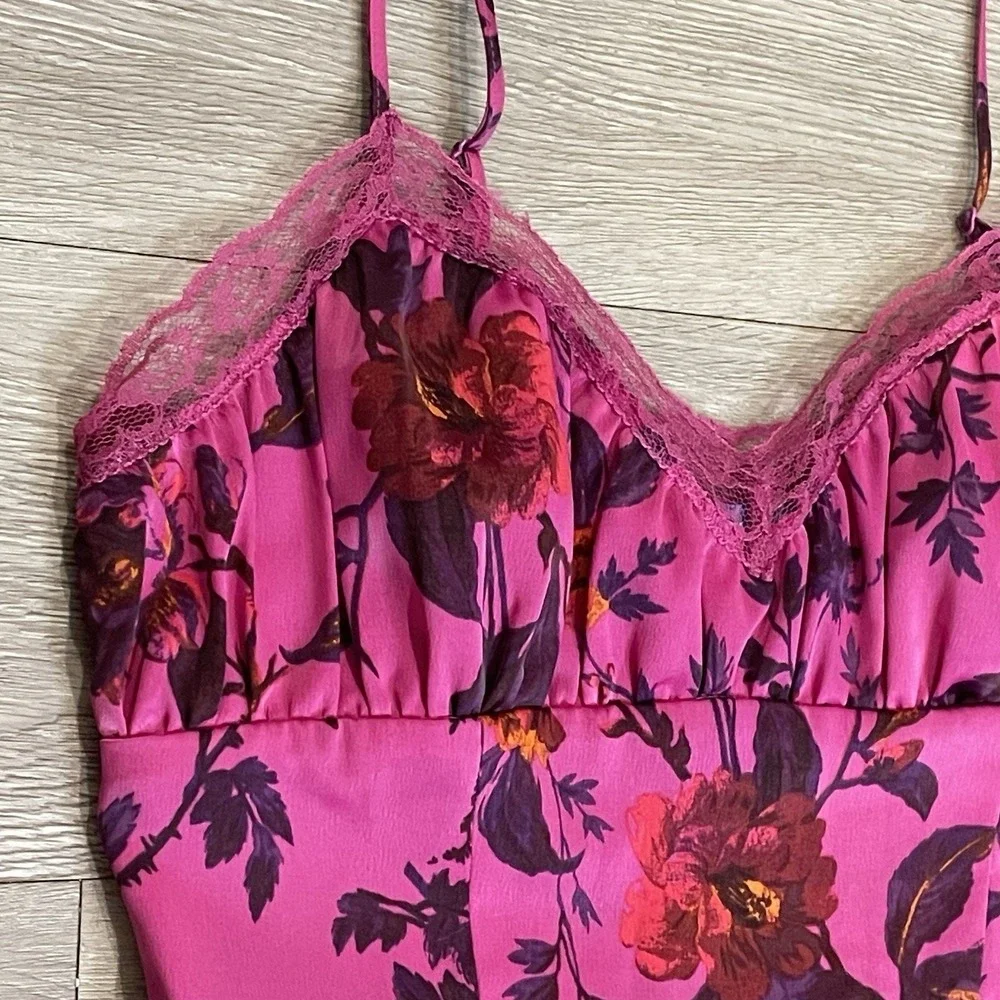 Urban Outfitters Women Floral Slip Dress Romantic Boho Whimsical Medium Festival